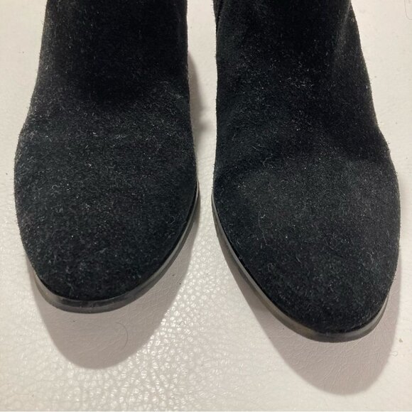 GIANI  BERNINI Sz 10 Suede Stacked Heel Zipper Closure Buckles Memory Foam Sz 10 - Picture 3 of 13